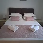 Apartamento Kuca Za Odmor Jadra&sina